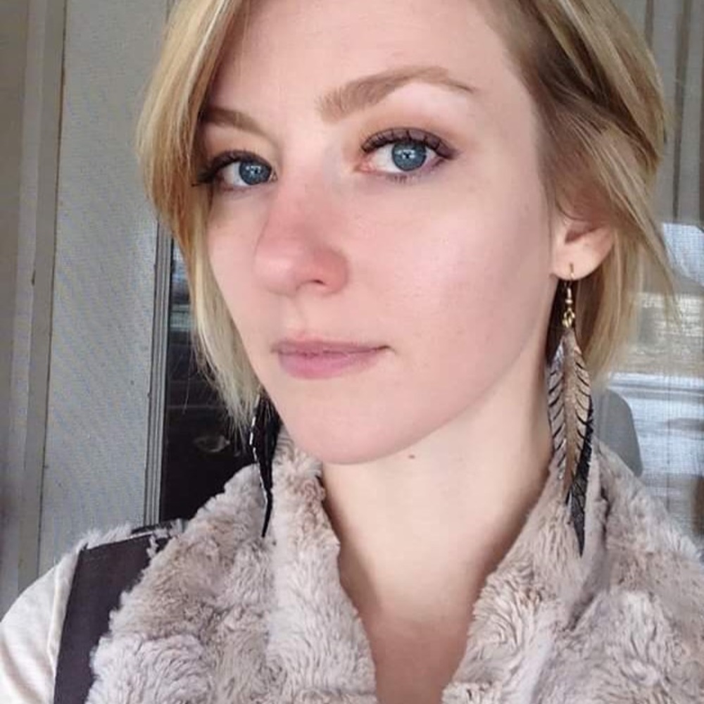 Meet your Posher, Amy